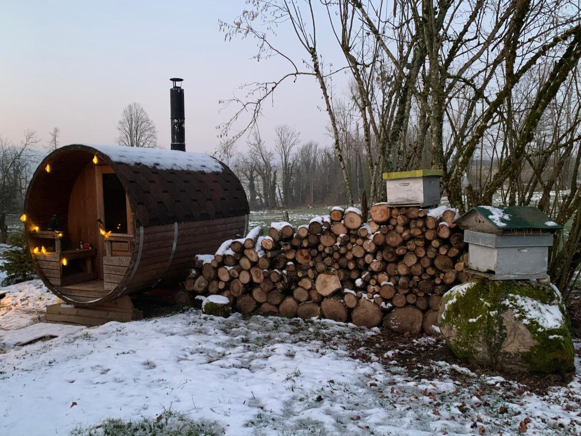 Cabane En Bois Avec Bain Nordique Et Sauna Marigny  Dış mekan fotoğraf